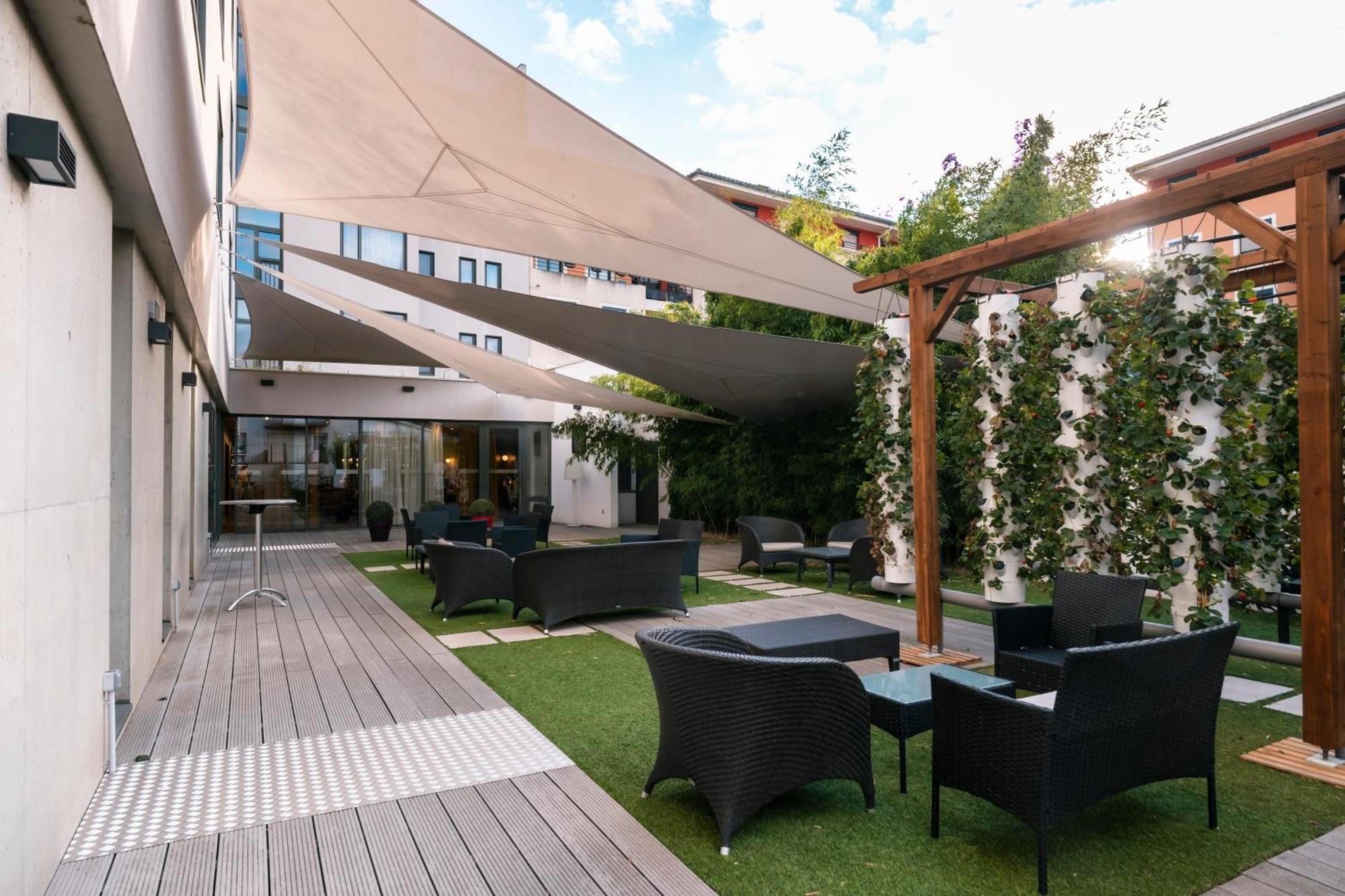 Mercure Villefranche-sur-Saône Екстериор снимка